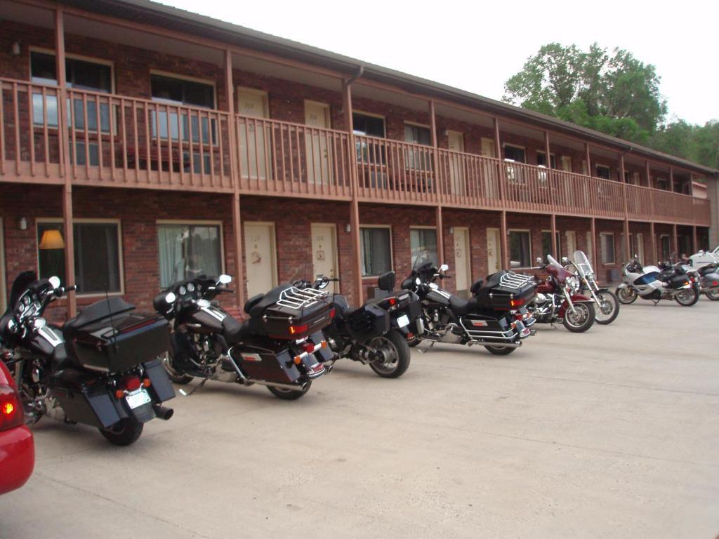 Hotchkiss Inn Motel Exteriör bild